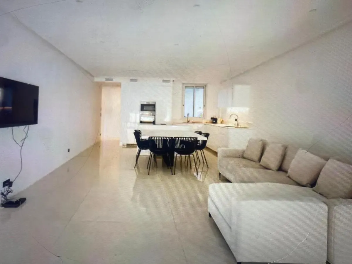 Appartement Avec Terrasse Centre-Ville Croisette Канны Франция